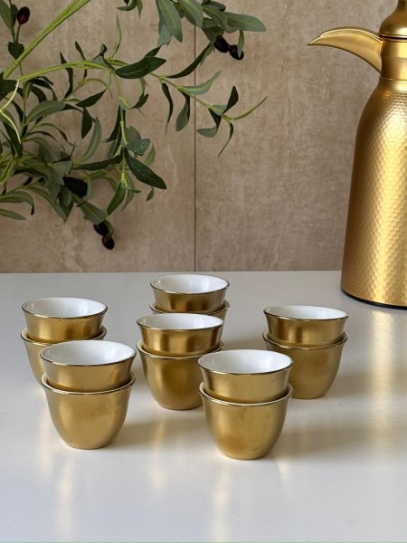 طقم فناجين قهوه ساده بورسلان ذهبي /12